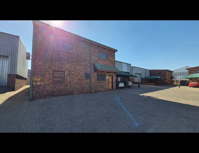 430M² FACTORY FOR SALE IN APEX